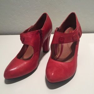 Miz Mooz red leather heels